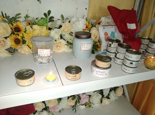 “麦麦”和“阿呆”的火化时刻(图7)